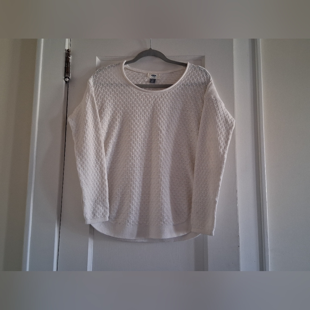 Old Navy White Top - Picture 1 of 11